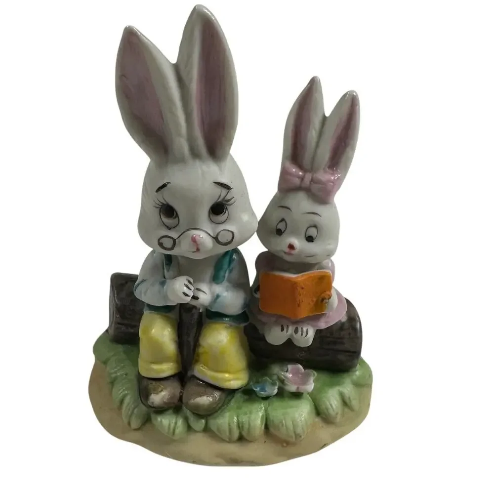 Vintage Lefton Bunny Rabbit Grandpa Girl Reading on Log Excellent Condition